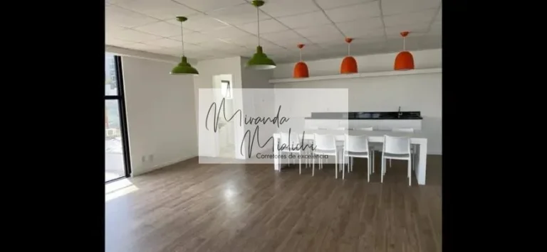 Imagem Pavilhão/Galpão à venda no bairro Centro - Florianópolis/SC