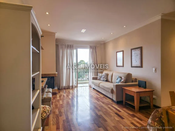 Apartamento Campos do Jordão | 84 m², 2 Suítes e Lareira