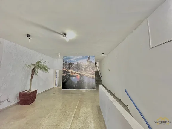 Imagem Salão Comercial com 5 salas 320m² para Locação por R$6.800,00 no Centro de Jundiaí/SP