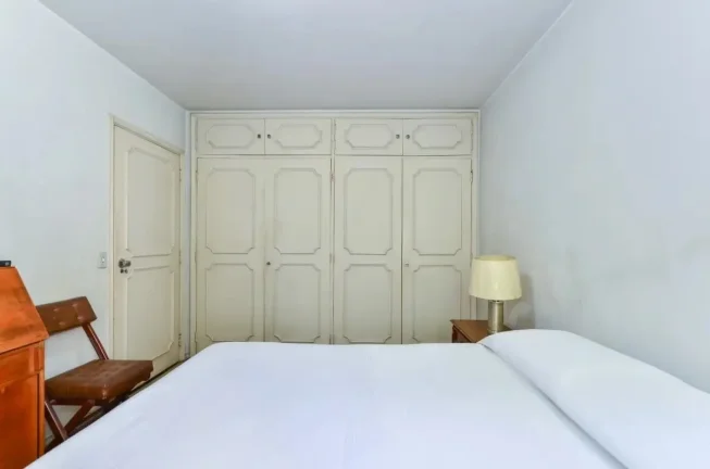 Imagem Apartamento 129M², 3Q, 2 Banheiros, 1 Vaga, Academia, Salão de Festas, Playground, Portaria 24 Horas.