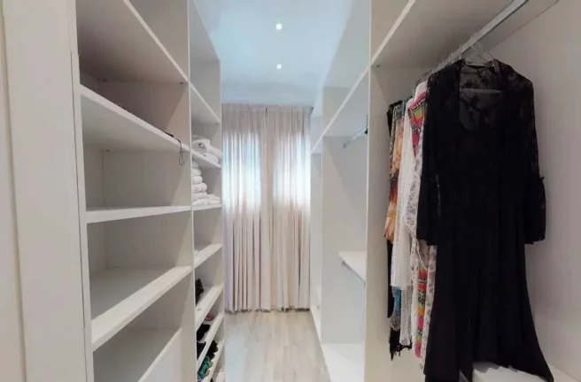 Imagem Cobertura Duplex Frente Mar com 6 suítes e 10 vagas na Avenida Atlântica em Balneário Camboriú