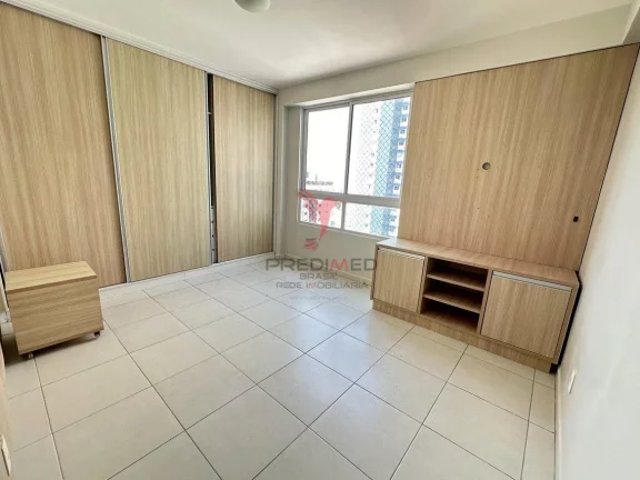 Imagem Vende-se apartamento no bairro de Tambaú, andar alto, super ventilado