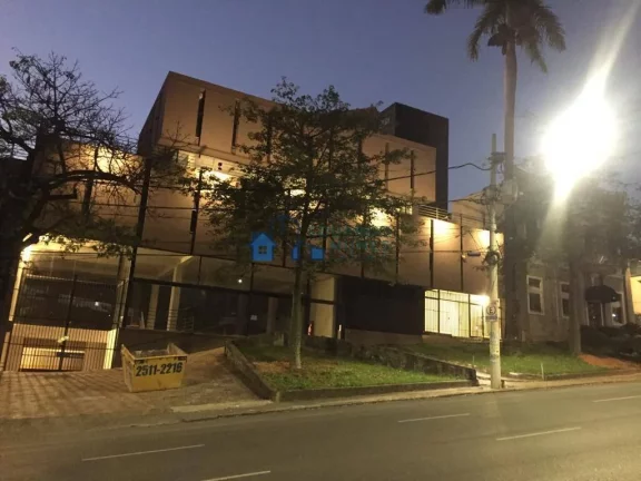 Imagem EXCELENTE PRÉDIO COMERCIAL NA FLORESTA