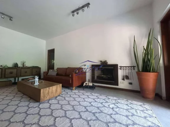 Imagem Casa com 3 quartos (1 suíte) à venda, 355 m² - Chácara dos Lagos - Granja Viana - Carapicuíba/SP