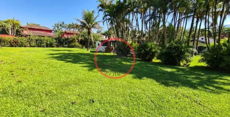Imagem Oportunidade ,3 CASAS MAIS PROJETO DE POUSADA EM UM SITIO em Cambury , com ESCRITURA, 3 casas,Piscina e Maraviloso Gramado