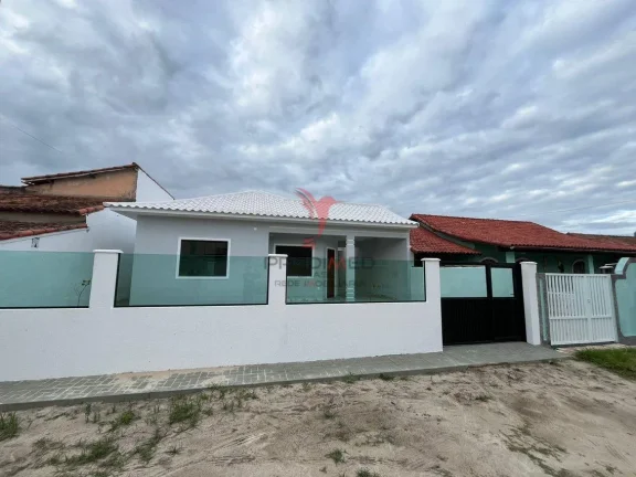 Imagem Casa Nova Primeira Locação - 2 Quartos c/ 1 Suíte- 300m da Praia!
