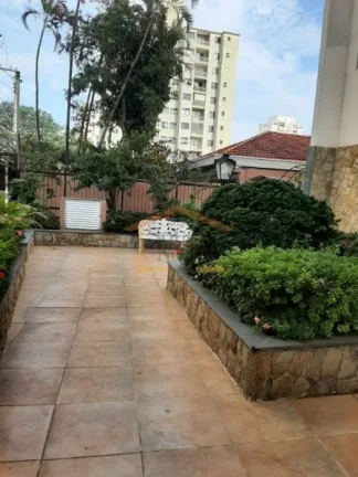 Imagem Apartamento com 79 m² de área útil. Dispõe de 2 dormitórios, com armários embutidos, sala para...