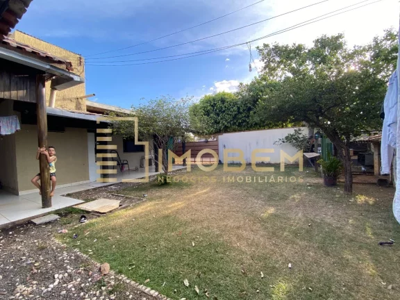 Imagem Imperdível: Casa à venda em Sinop-MT, bairro Jardim Celeste, 4 quartos, 2 suítes, 2 salas, 3 banheiros, 1 vaga, 140m².