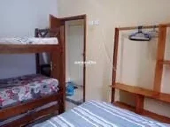 Imagem Casa + andar superior completo. Ótima localização