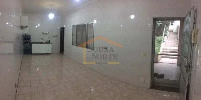 Imagem Casa com 300m² de área construída, 3 dormitórios amplos e arejados, sala para 2 ambientes, 3 ban...
