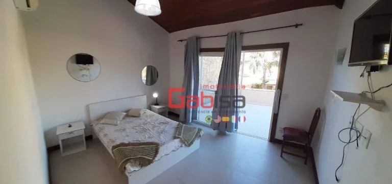 Imagem Casa com 5 dormitórios à venda, 210 m² por R$ 2.200.000 - Porto Belo - Armação dos Búzios/RJ