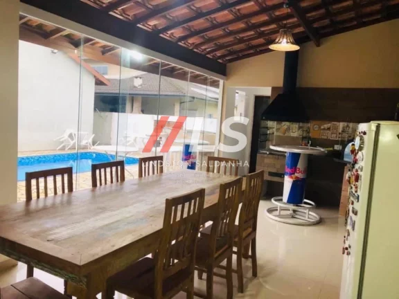Imagem Vende-se Casa em condomínio fechado