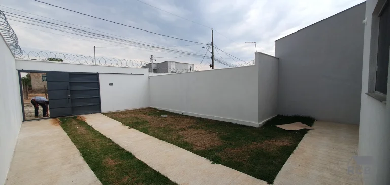 Imagem CASA RESIDENCIAL em ESMERALDAS - MG, MELO VIANA