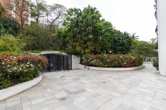 Imagem Apartamento à venda em São Paulo, Real Parque, com 2 quartos, 144m2