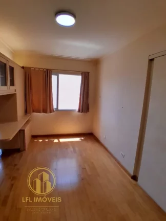 Imagem Apartamento com renda à venda, com 1 dormitório e 1 vaga. Cambuci.