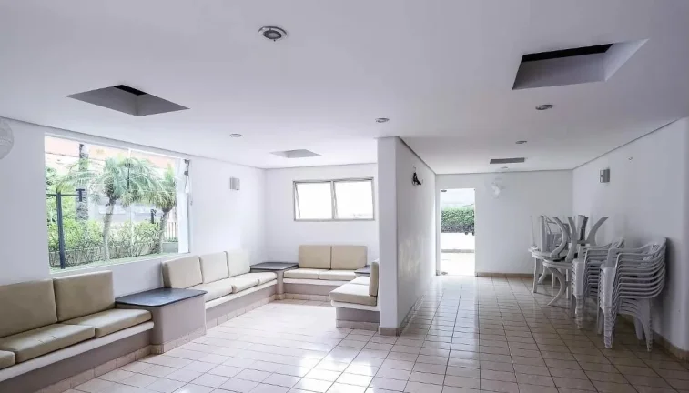 Imagem Apartamento Pompéia - 83M², 3 Dorms, 1 Suíte, 2 Vagas Demarcadas, Face Oeste, Academia, Piscina, Churrasqueira, Quadra de Futebol.