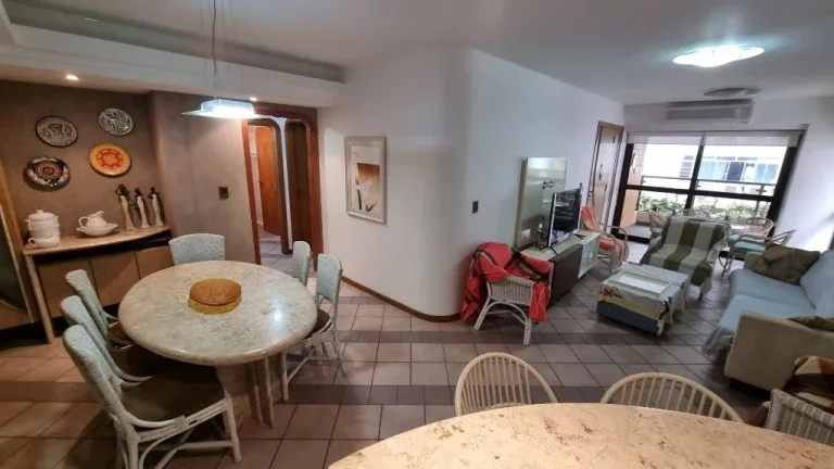 Imagem Apartamento com 3 dormitórios à venda, 130 m² - Pitangueiras - Guarujá/SP