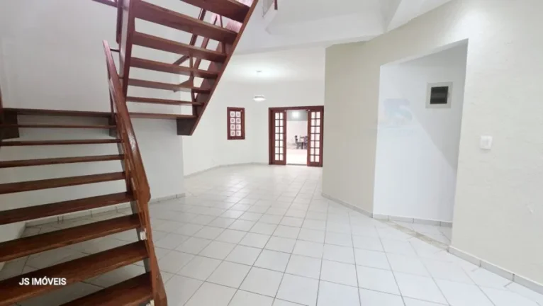 Foto do imóvel: ALUGA - SE ÍNCRIVEL CASA DE CONDOMÍNIO EM MAITINGA.