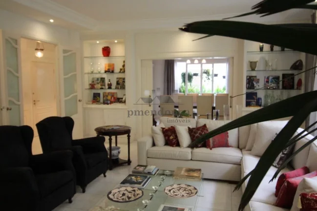 Imagem Apartamento 5 quartos, 3 suites,2 vagas, 300 m2