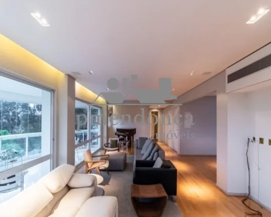 Imagem Apartamento Maravilhoso em Perdizes com vista livre para o Pacaembu, 235m².