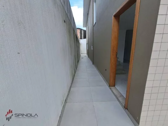 Imagem Sobrado com 3 dormitórios à venda, 104 m² por R$ 635.000,00 - Tude Bastos - Praia Grande/SP