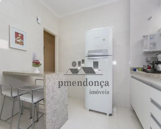 Imagem Apartamento com amplo living para 2 ambientes, aconchegante, bem arejado, lavabo, área de serviço ...