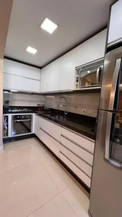 Imagem Apartamento para Venda, Abranches, 3 dormitórios, 1 suíte, 2 banheiros