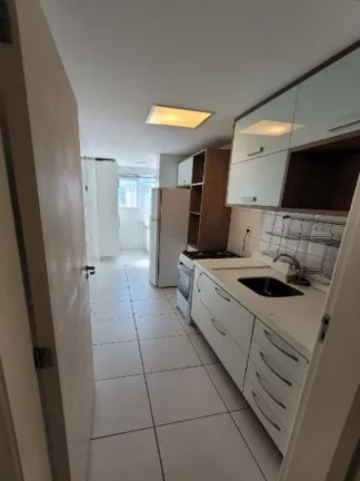 Imagem Oportunidade única: Apartamento de 3 quartos na Glória, Macaé-RJ com 77m² e 2 vagas de garagem!