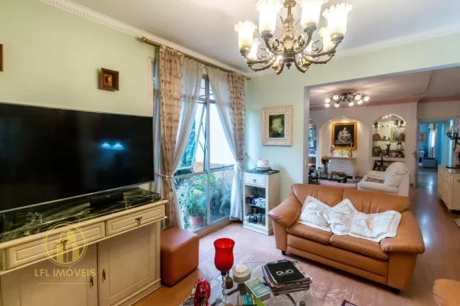 Imagem Amplo Apartamento à Venda: 3 dormitórios sendo 1 suíte , 1 vaga. Av. Nove de Julho, Jardim Paulista