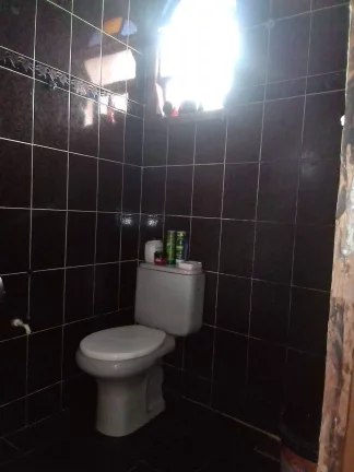 Imagem VENDO CASA COM 3 QUARTOS 87M² BOA NO BAIRRO BANGU - RJ