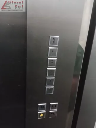Imagem Apartamento à venda em Praia Grande-SP, no bairro Ocian: 2 quartos, sala, banheiro, vaga de garagem, 70m². Venha conferir!
