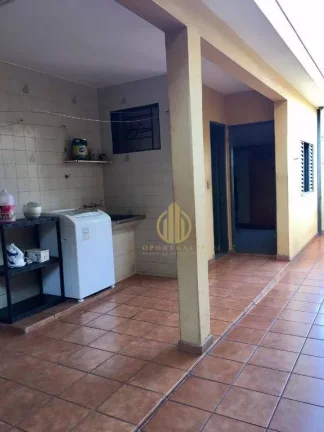 Imagem Casa com 4 dormitórios à venda por R$ 600.000,00 - Jardim Irajá - Ribeirão Preto/SP