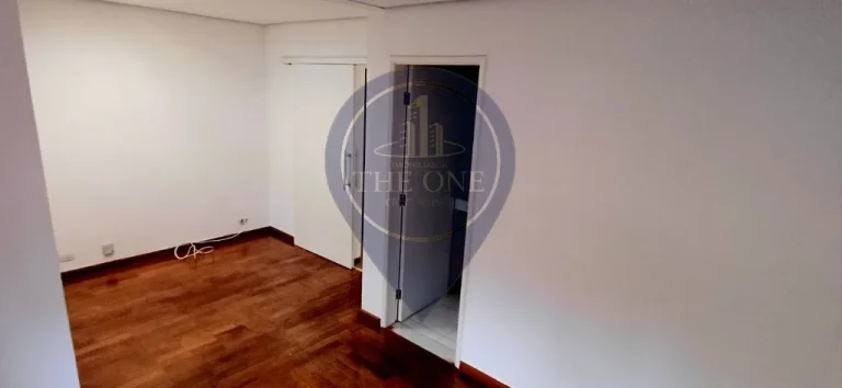 Imagem Imperdível oportunidade de adquirir uma casa de luxo no Sumaré, São Paulo-SP: 4 quartos, 2 suites, 2 salas, 3 banheiros, 2 vagas, 170m²!