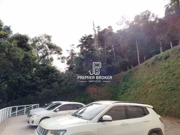 Imagem Apartamento à venda, 47 m² por R$ 190.000,00 - Albuquerque - Teresópolis/RJ