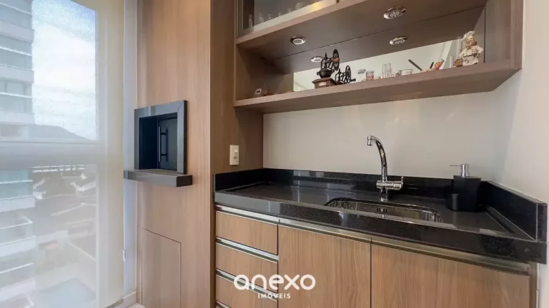 Imagem Apartamento para locação mobiliado em Blumenau com 2 dormitórios sendo uma suíte com 2 vagas.