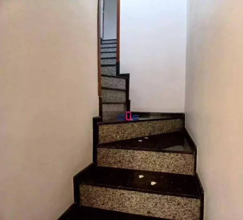 Imagem Casa com 6 dormitórios à venda, 268 m² por R$ 1.200.000 - Embaré - Santos/SP