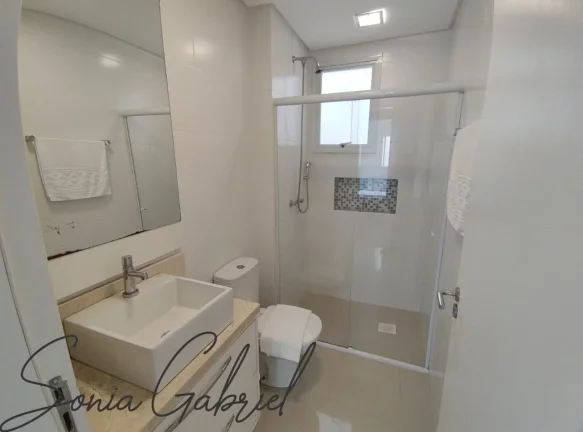 Imagem Apartamento à venda em Florianópolis-SC: 2 quartos, 1 suíte, 2 salas, 2 banheiros, 2 vagas de garagem, 72m² no Condomínio Dom Bernardo!