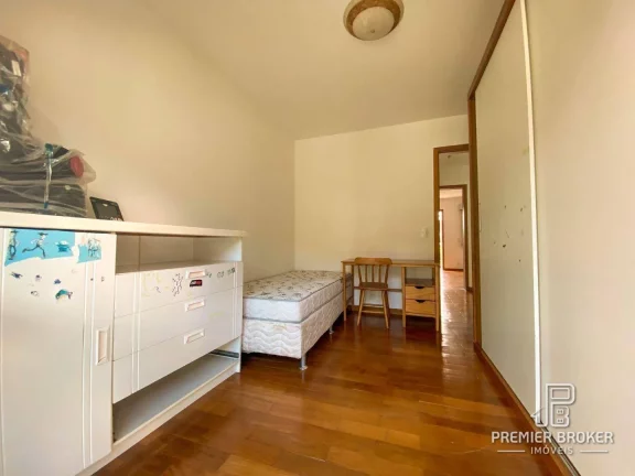 Imagem Casa à venda, 160 m² por R$ 775.000,00 - Iucas - Teresópolis/RJ
