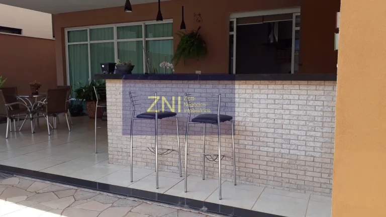 Imagem Casa Ampla à Venda no Residencial Saint Gerard R 807