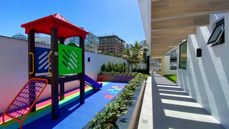 Imagem Apartamento com 4 dormitórios à venda sendo 4 suítes, 226.07 m² por - R$ 12.700.496,24 - Praia Brava - Itajaí/SC