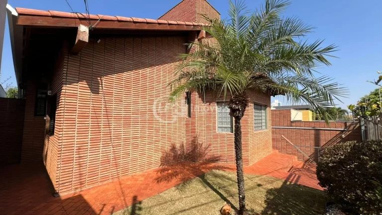 Imagem Casa para venda ou locação em Campo Grande-MS, Vivendas do Bosque: 3 quartos, 1 suíte, 4 salas, 4 banheiros, 3 vagas de garagem, 351,00 m².