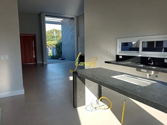 Imagem Excelente Casa nova no Centro de Xangri-lá! perto do mar
