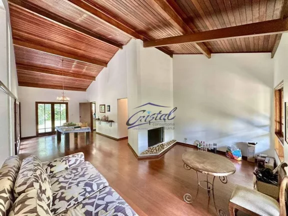 Imagem Casa com 4 quartos (1 suíte) à venda, 417 m² - Granja Viana - Carapicuíba/SP