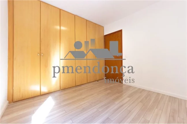 Imagem Apartamento à venda em Higienópolis com 4 quartos (1 suite) e 2 vagas, 200m2.