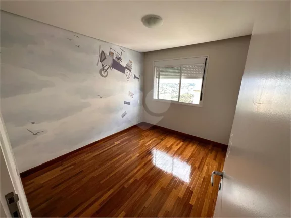Imagem Apartamento à venda com 3 quartos, sendo 1 suíte, no condomínio Espaço Raposo, São Paulo - SP