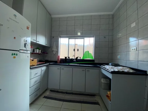 Imagem Casa para Venda em Americana, Jardim Ipiranga, 3 dormitórios, 1 suíte, 3 banheiros, 4 vagas