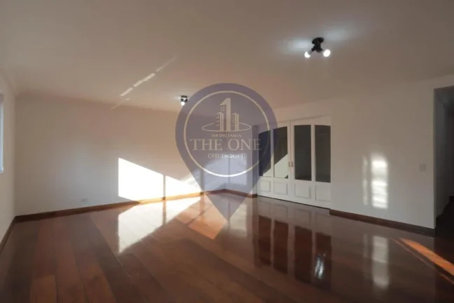Imagem Apartamento para locação de alto padrão no Itaim Bibi, São Paulo-SP: 3 quartos, 1 suíte, 2 salas, 2 banheiros, 2 vagas, 240m².
