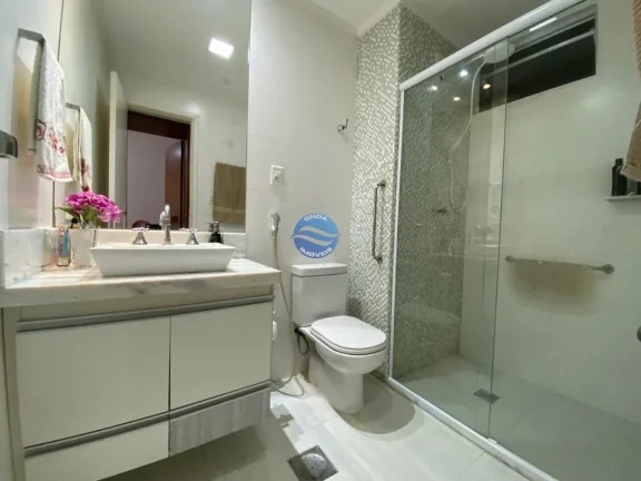 Imagem Apartamento a venda em Santos na Pompeia vista mar