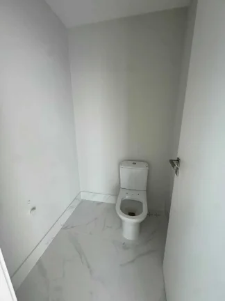Imagem Apartamento com 3 dormitórios sendo 3 suítes e 2 vagas de garagem em Balneário Camboriú/SC
