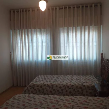 Imagem More em um apartamento com 144 m² ao lado do centro de convivências na melhor localização do Cambuí